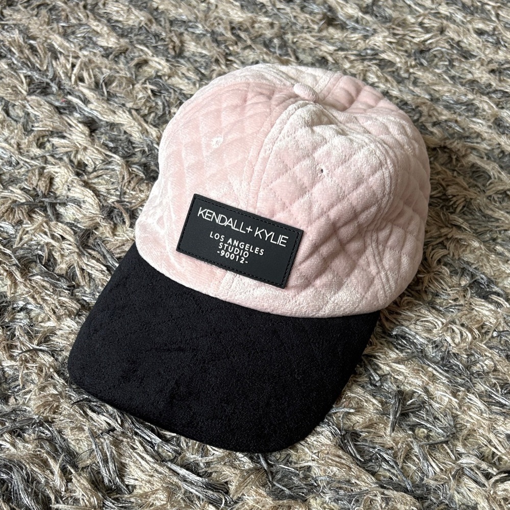 Kendall & Kylie Quilted Pink and Black Velvet Hat
